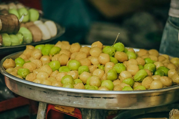 Bánh bò thốt nốt tại chợ Châu Đốc