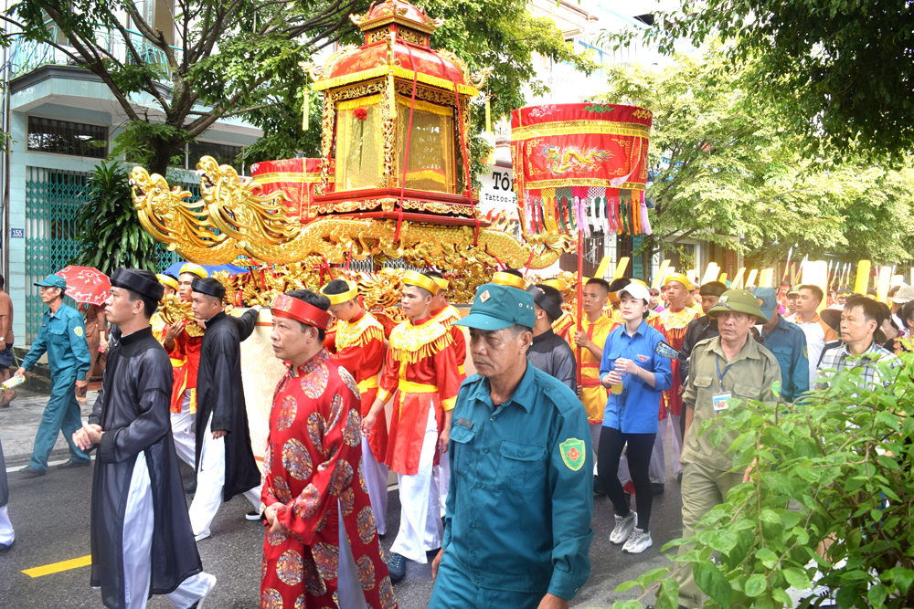 Lễ rước tại Đền Cửa Ông Quảng Ninh