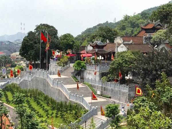 Đền Cửa Ông Quảng Ninh, một trong những ngôi đền đẹp nhất Việt Nam