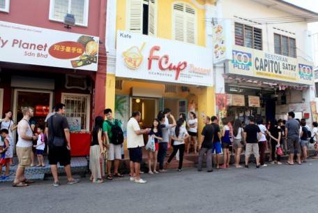 Thưởng thức món ngon satay celup trứ danh tại Melaka