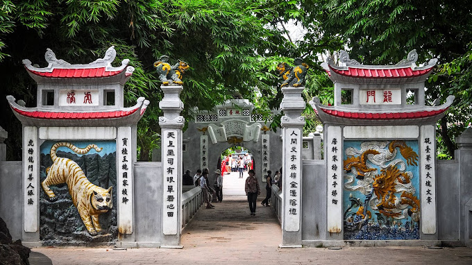 den-ngoc-son-ivivu-2