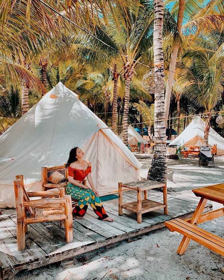 Ngắm bình minh lãng mạn từ Glamping Đại Lãnh Beach