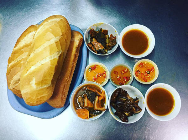 den-sai-gon-ma-chua-an-het-10-mon-than-thanh-nay-dung-voi-ve-nha-ivivu-14 den-sai-gon-ma-chua-an-het-10-mon-than-thanh-nay-dung-voi-ve-nha-ivivu-14