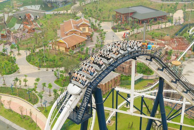 Tàu lượn Phi Long Thần Tốc Sun World Hạ Long Park