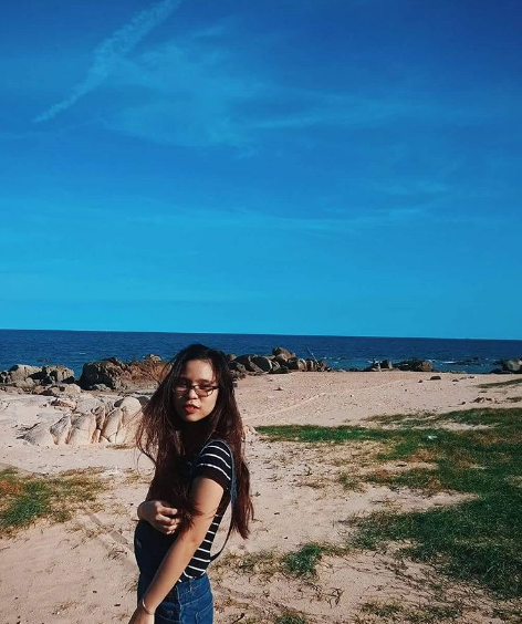 Mỏm đá chông chênh đèo Nước Ngọt