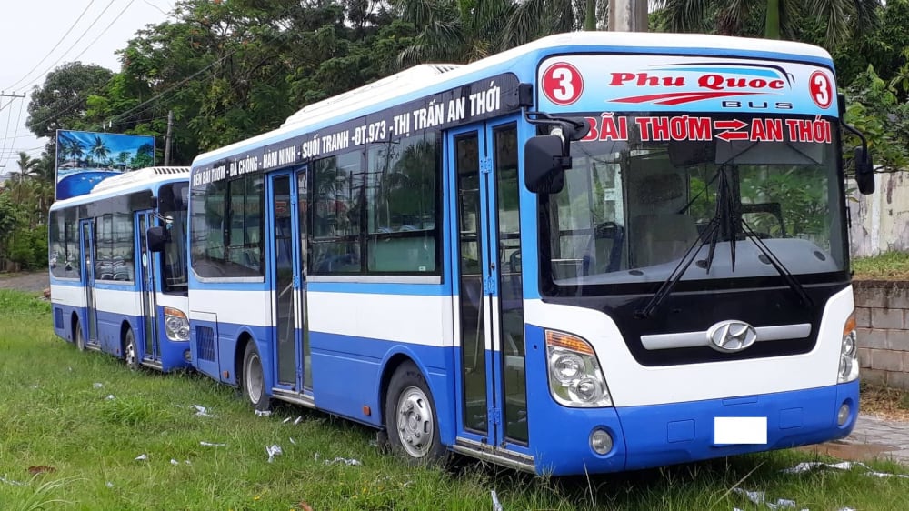 Xe buýt là phương tiện di chuyển Phú Quốc giá rẻ