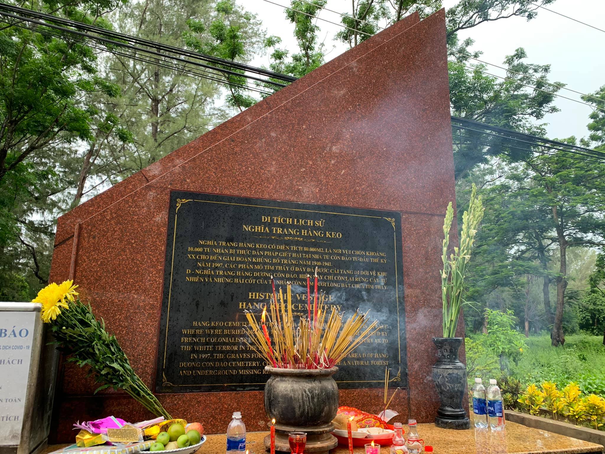 Di tích lịch sử Nghĩa trang Hàng keo
