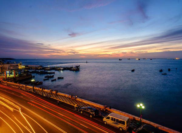 Nơi trời biển giao thoa trong mắt bạn