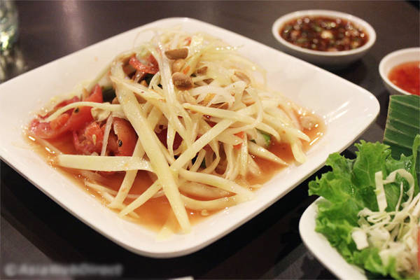 dia-chi-cuoi-tuan-quan-an-o-bangkok-me-hoac-khach-viet-ivivu-2 dia-chi-cuoi-tuan-quan-an-o-bangkok-me-hoac-khach-viet-ivivu-2