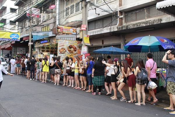 dia-chi-cuoi-tuan-quan-an-o-bangkok-me-hoac-khach-viet-ivivu-5 dia-chi-cuoi-tuan-quan-an-o-bangkok-me-hoac-khach-viet-ivivu-5