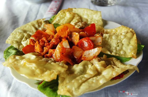 Hoành thánh quán ăn ngon Hội An với các dạng súp chiên mì