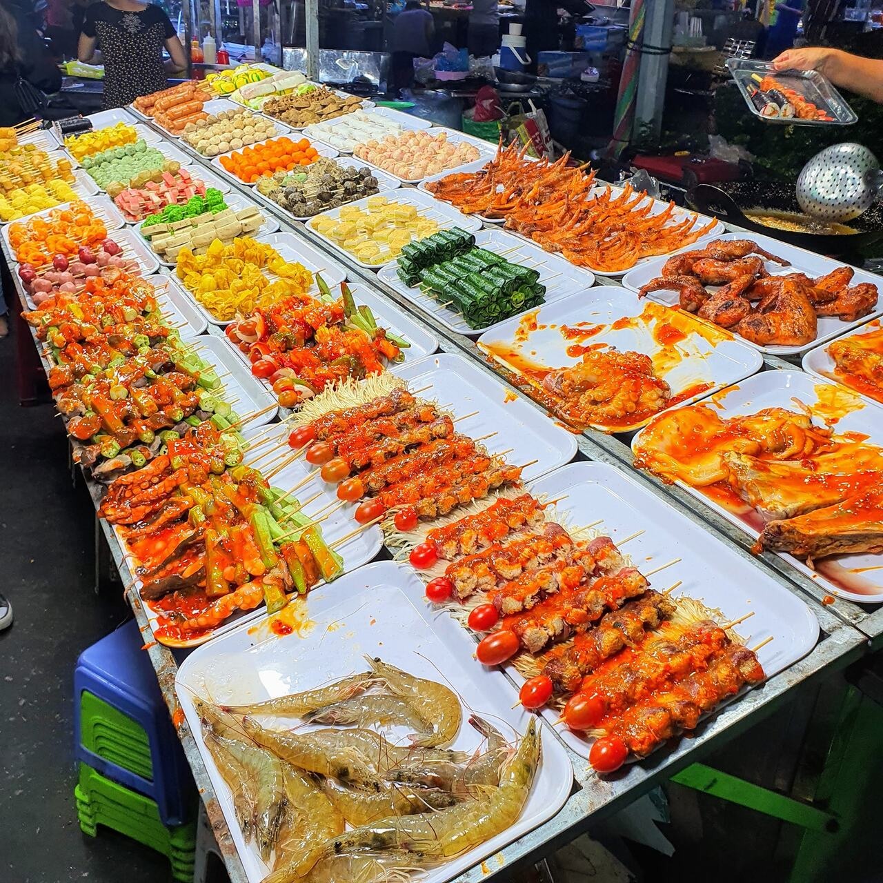 Món ăn đường phố tại chợ đêm Cần Thơ