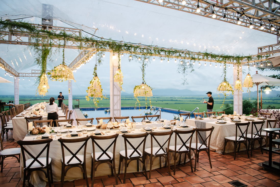 Bữa tiệc cưới mang dấu ấn riêng tại Victoria Núi Sam Lodge