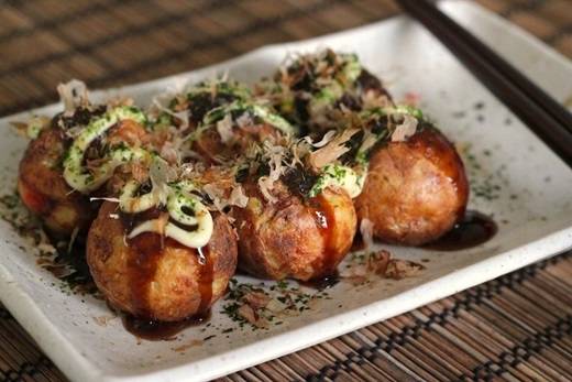 Takoyaki món ăn ngày mưa
