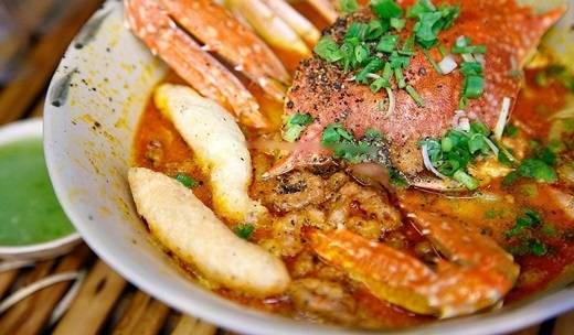 Bánh canh ghẹ món ăn ngày mưa