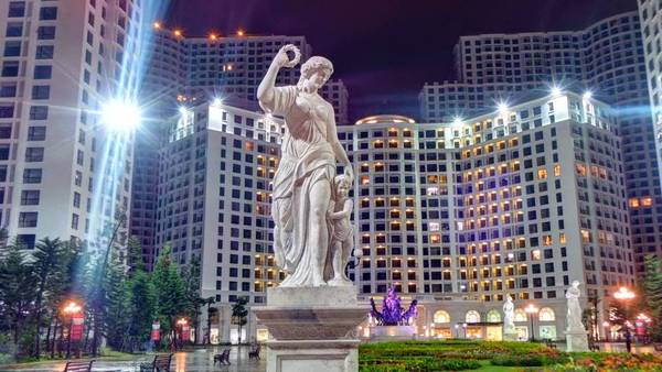 Trung tâm thương mại sầm uất tại Hà Nội