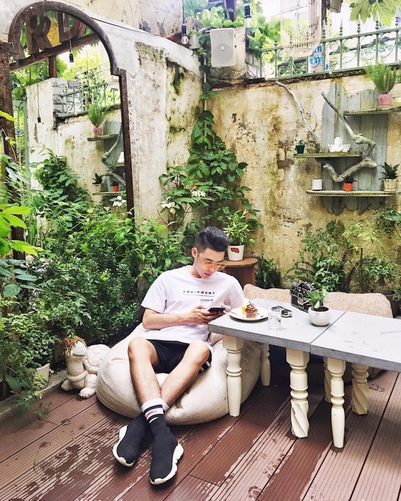 Không gian châu Âu quán cà phê Sài Gòn