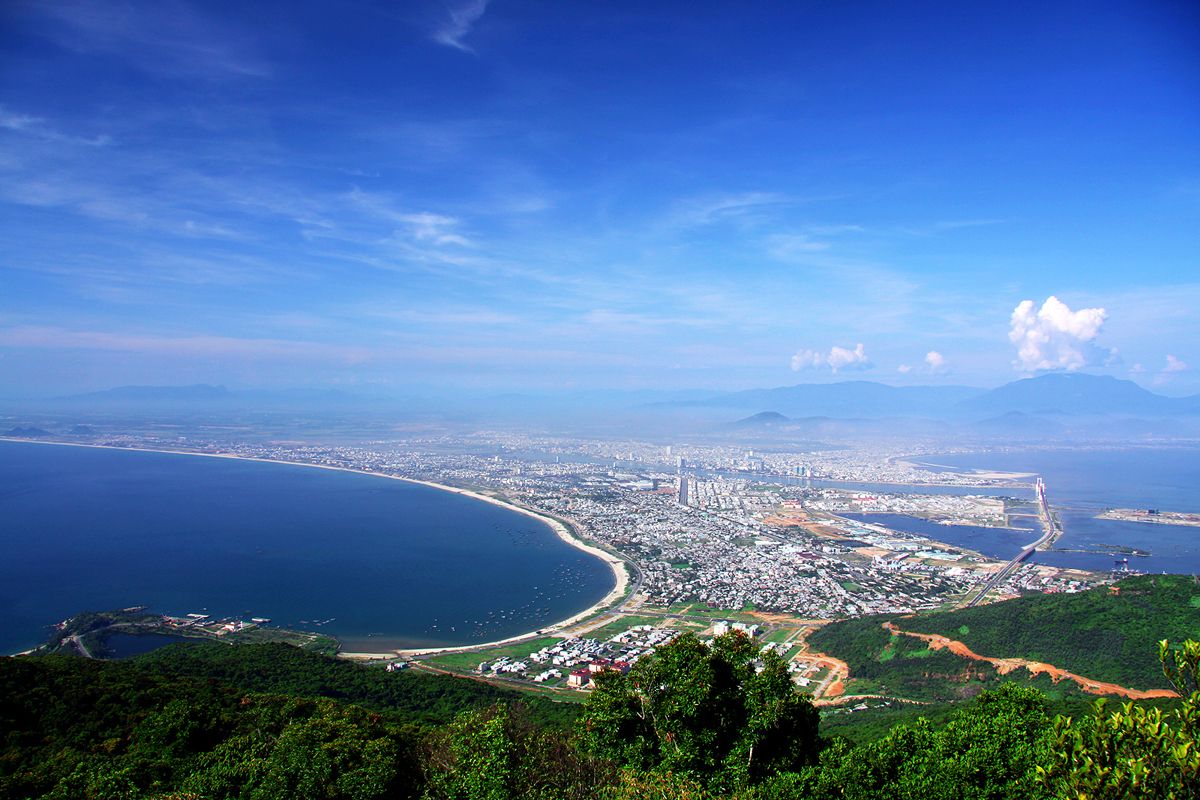 Toàn cảnh bán đảo Sơn Trà điểm vui chơi Đà Nẵng