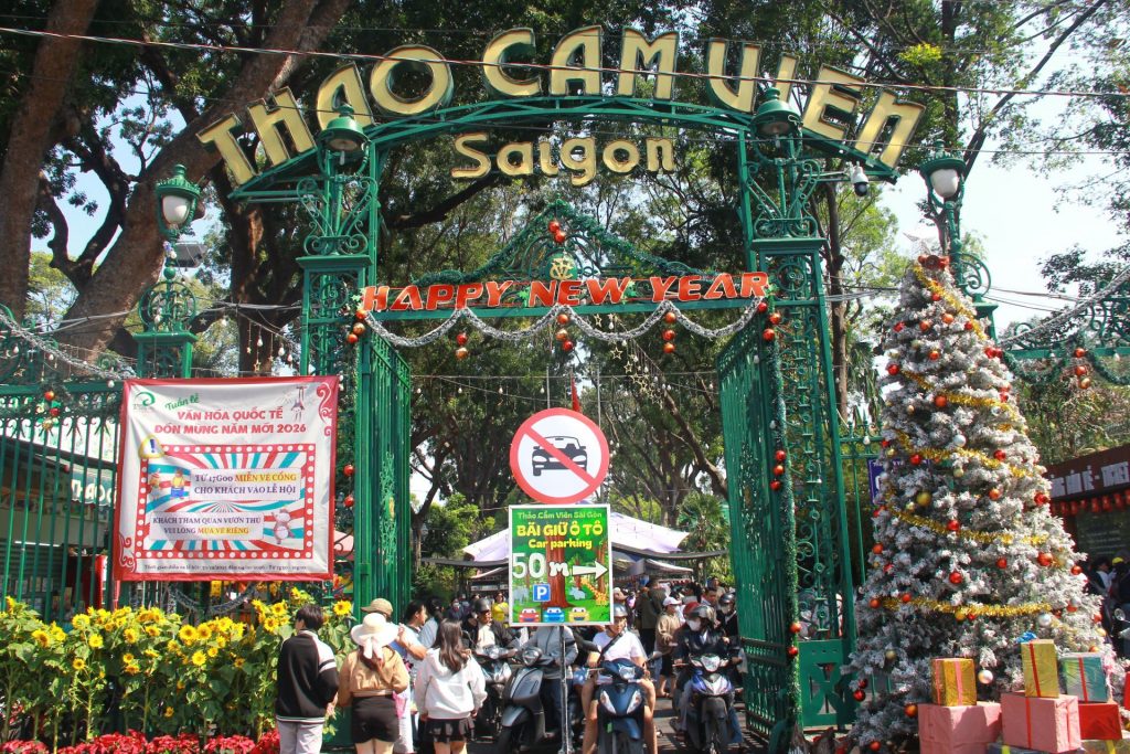 Thảo Cầm Viên - điểm vui chơi Tết ở Sài Gòn xanh mát