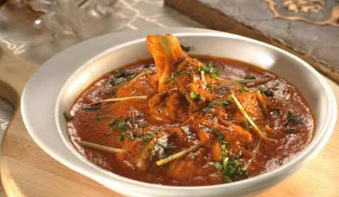 Món cà ri cừu Gosht Roganjosh truyền thống