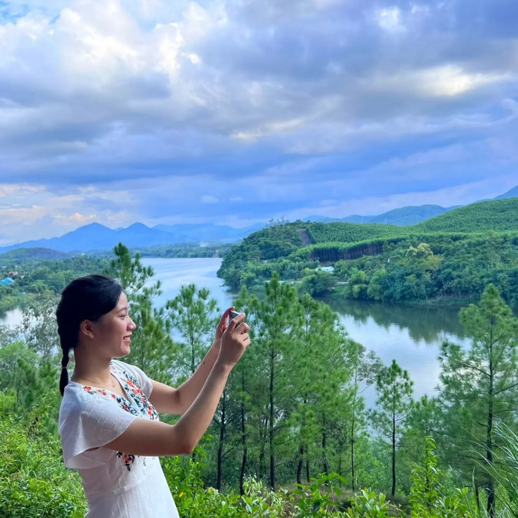 Vẻ đẹp mộc mạc của đồi Vọng Cảnh