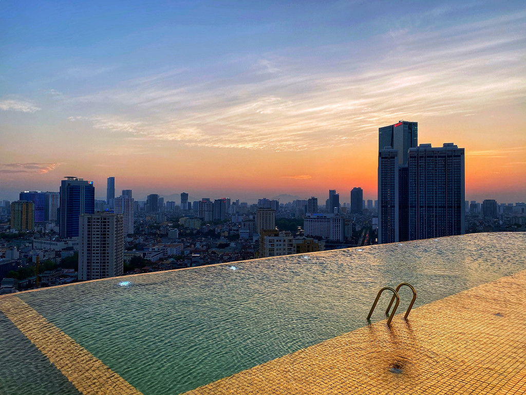 Dolce-by-Wyndham-Ha-Noi-Golden-Lake-ivivu-1