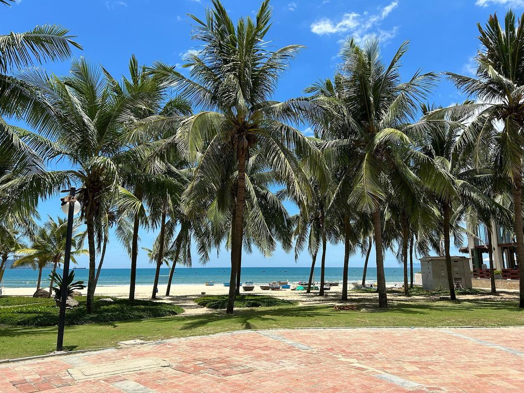 Bãi biển Mỹ Khê khi du lịch Đà Nẵng