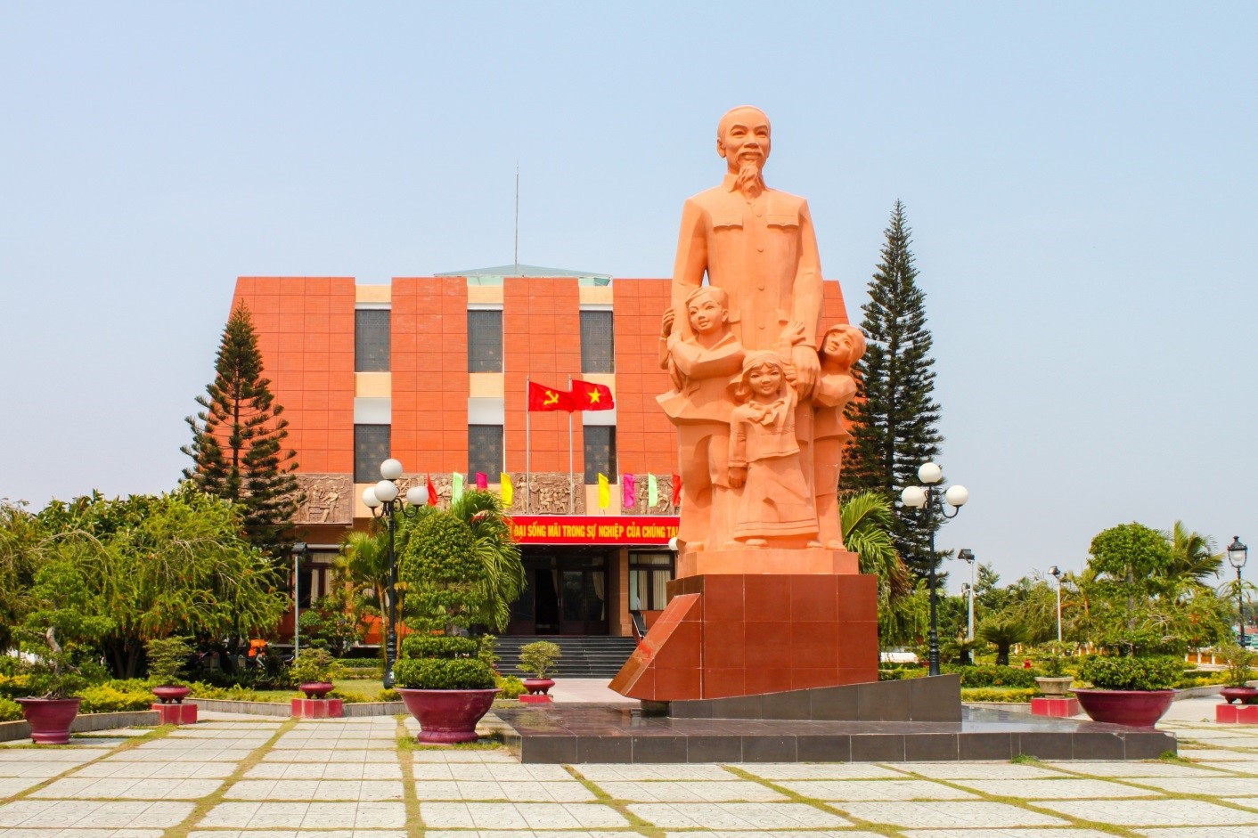 Bảo tàng Hồ Chí Minh chi nhánh Bình Thuận