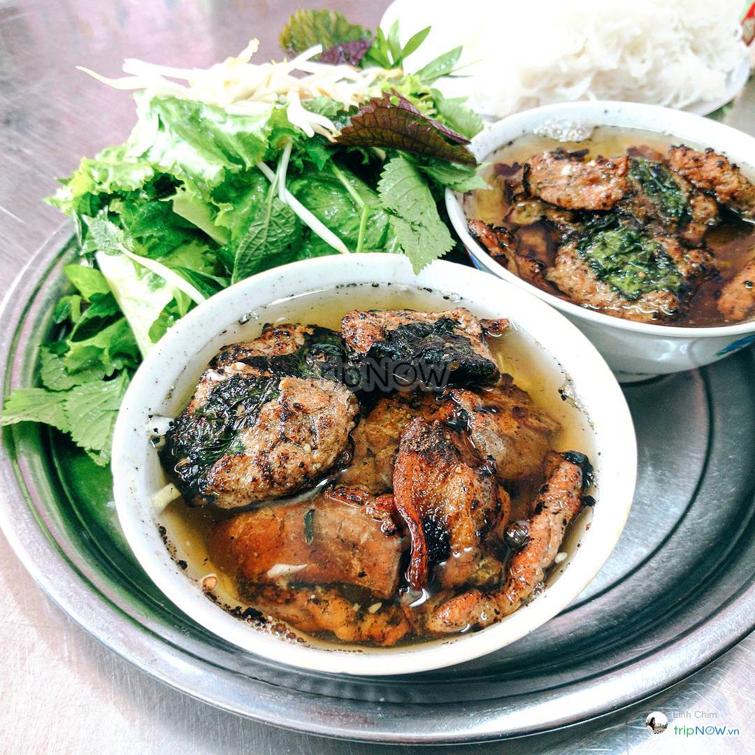 Bún chả Hà Nội nổi tiếng khi du lịch Việt Nam