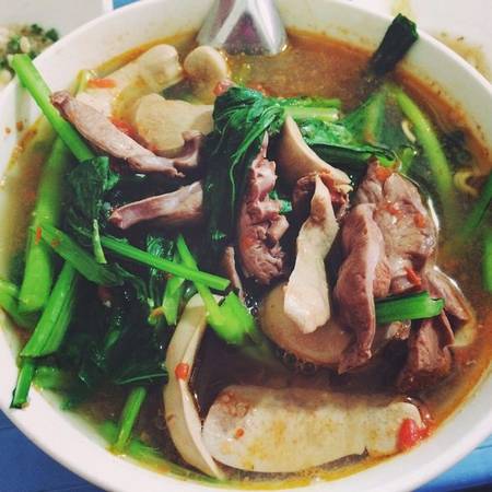 Cháo mì tim món ngon 36 phố phường Hà Nội tại phố Hàng Giầy