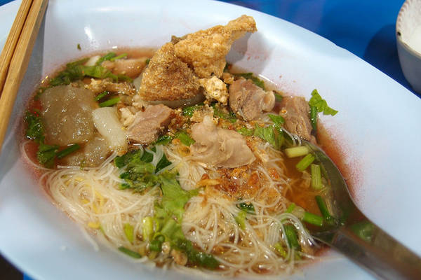 Ẩm thực Bangkok - Thịt heo hầm ngon bổ rẻ