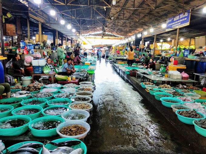 Hải sản tươi sống. Ảnh: Quy Lê.