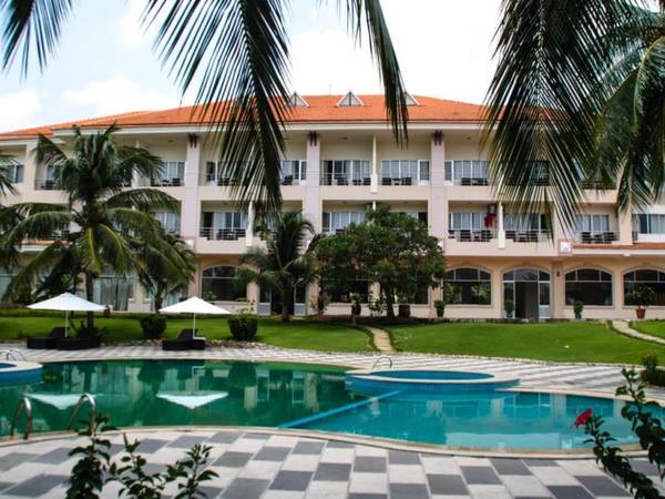 Hồ bơi Côn Đảo Resort