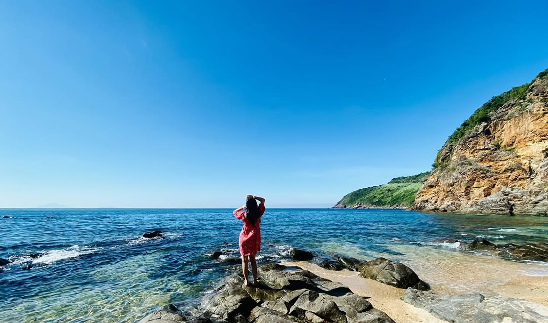 Ghềnh Bàng du lịch Đà Nẵng hoang sơ, không khí trong lành