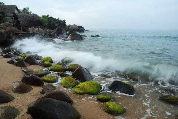 Rạn Nam Ô - điểm tham quan Đà Nẵng miễn phí