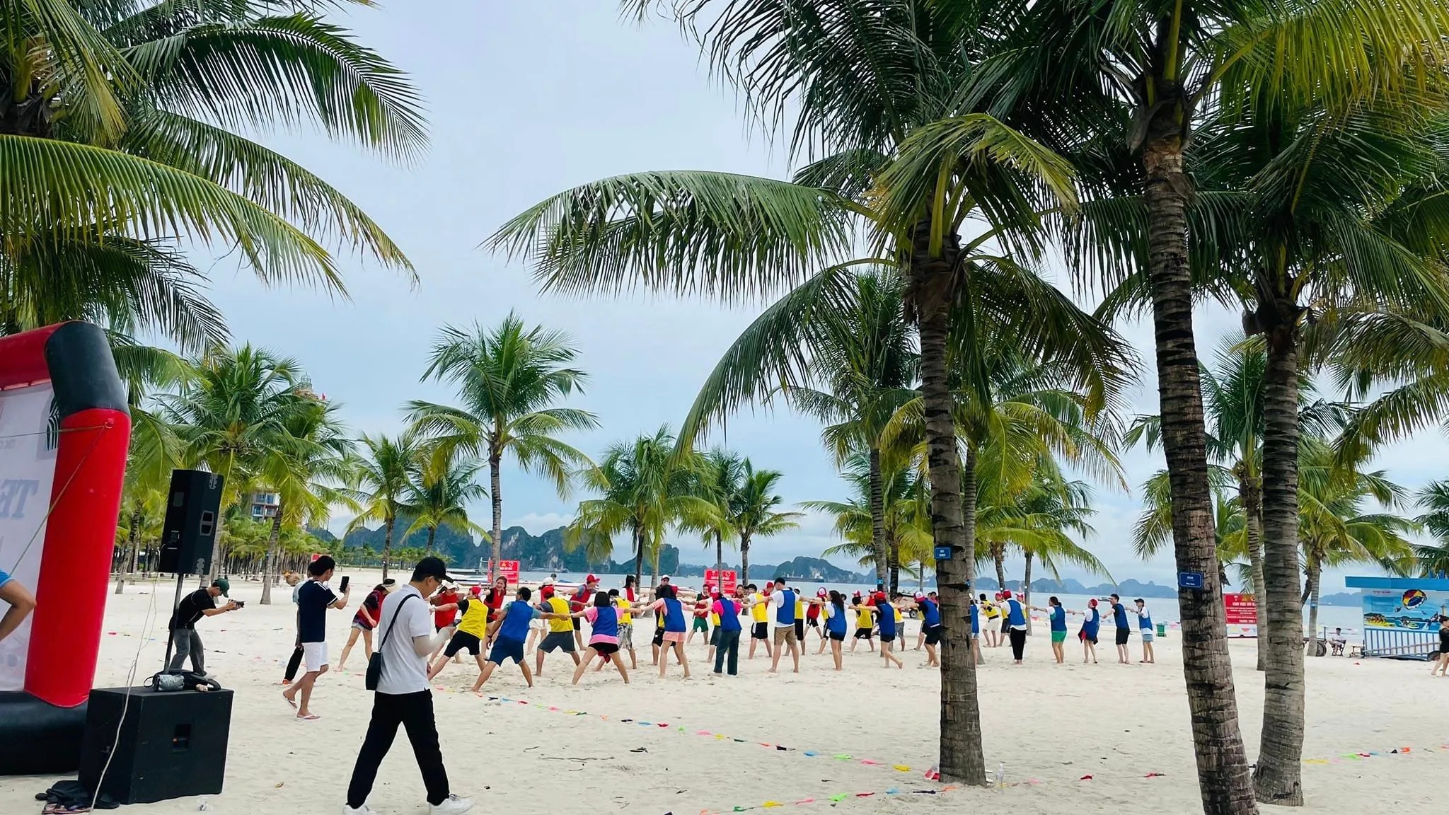 Vẻ đẹp biển Bãi Cháy Quảng Ninh Vẻ đẹp biển Bãi Cháy Quảng Ninh