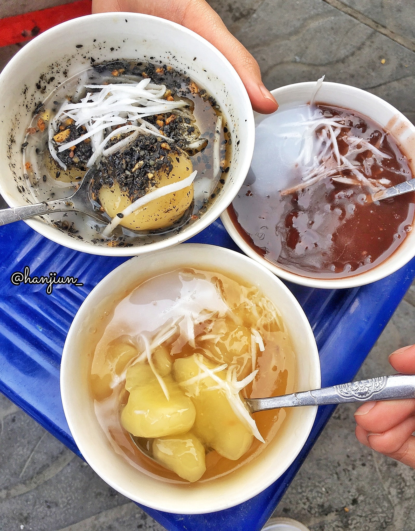 Chè nóng Hà Nội có nhiều sự lựa chọn