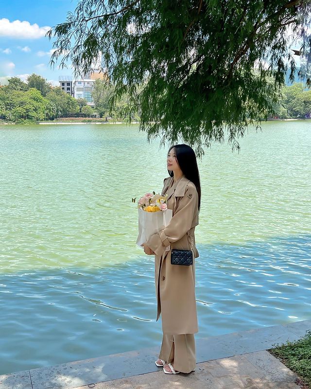 Góc chụp hình đẹp tại khu vực Hồ Gươm
