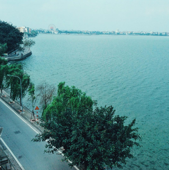Không gian quán cà phê Hồ Tây Zun Kun’s Coffee