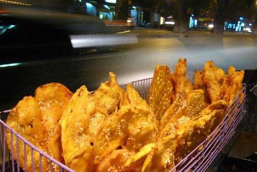 Bánh chuối chiên giòn rụm ngày thu Hà Nội