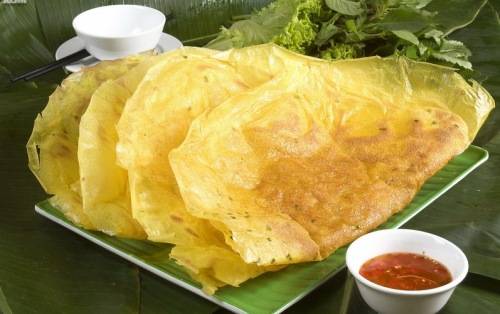 Bánh xèo giòn tan hấp dẫn