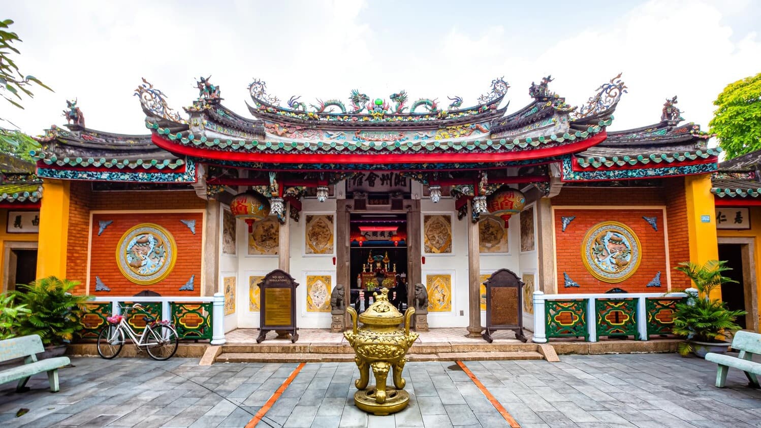 Hội quán Triều Châu linh thiêng
