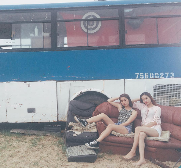 Góc sống ảo siêu xinh tại quán cà phê xe bus Huế