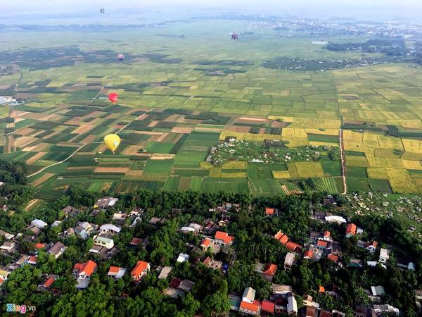 Ngắm toàn cảnh thành phố khi du lịch Huế bằng khinh khí cầu