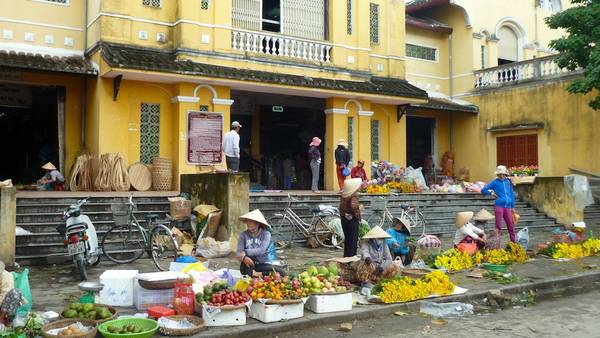 Khám phá Hội An trong 48 giờ - Không gian phố cổ