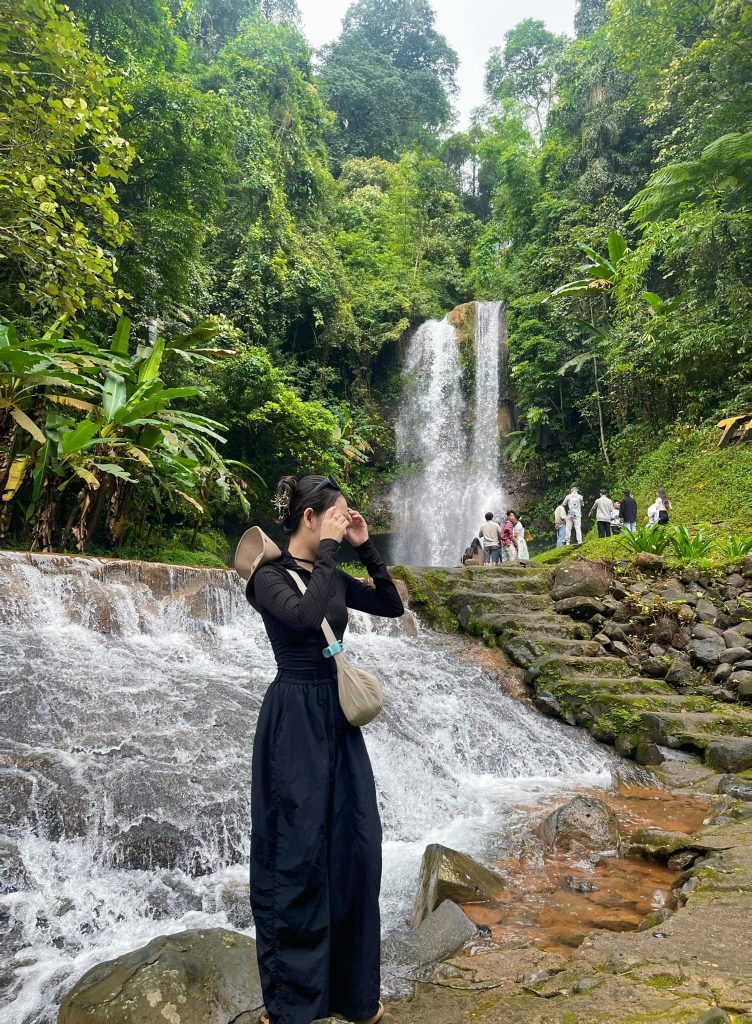 Thác Dambri hùng vĩ trong tour du lịch Lâm Đồng