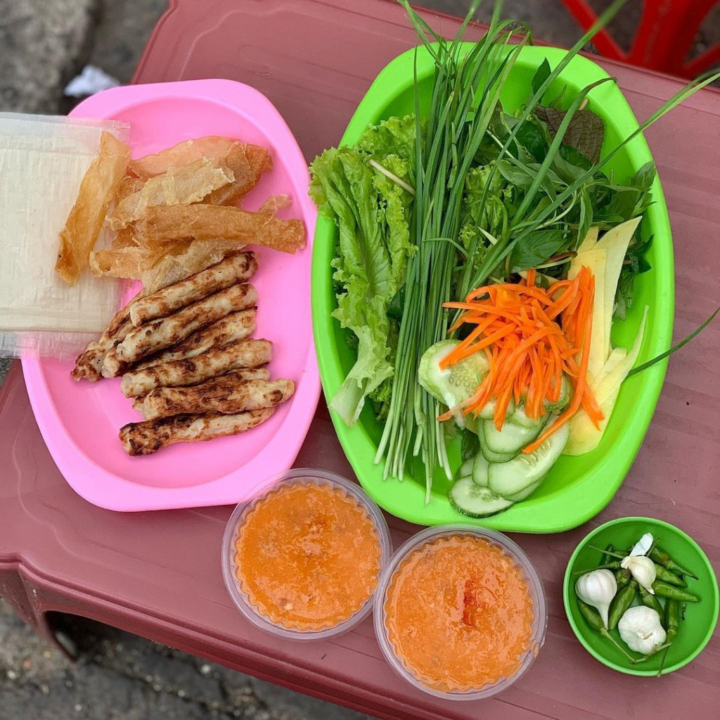Nem nướng Nha Trang thơm lừng hấp dẫn