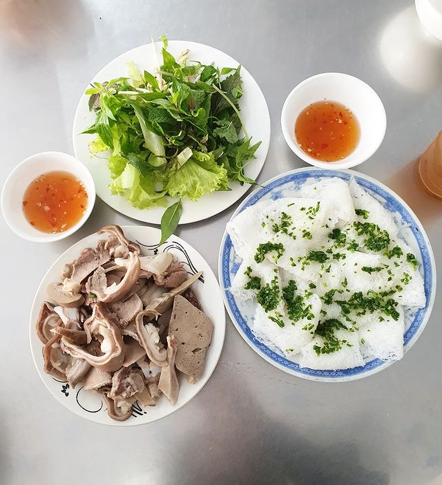 Bánh hỏi lòng heo đặc sản ẩm thực Ninh Thuận
