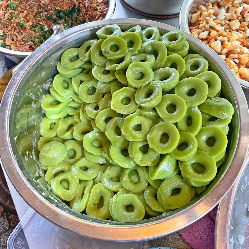 Bánh bèo chén ngọt ngào hấp dẫn