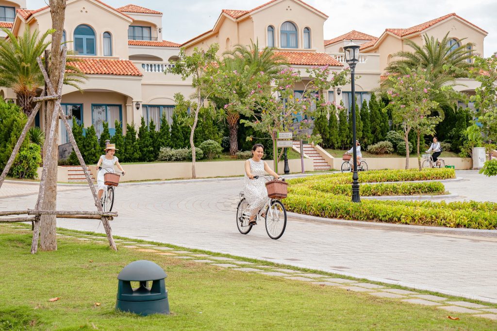 Khuôn viên vui chơi cho gia đình tại Centara Mirage Mũi Né